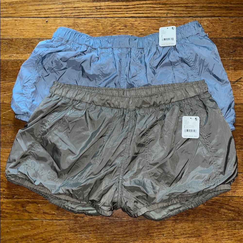 Free People Movement bundle bubble shorts Size L Desert Taupe/Cosmic Sea